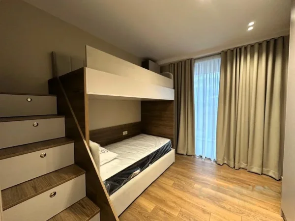 Tirane, jepet me qera apartament 2+1 Kati 9, 104 m² 1.200 € (Golden Tower Residence)