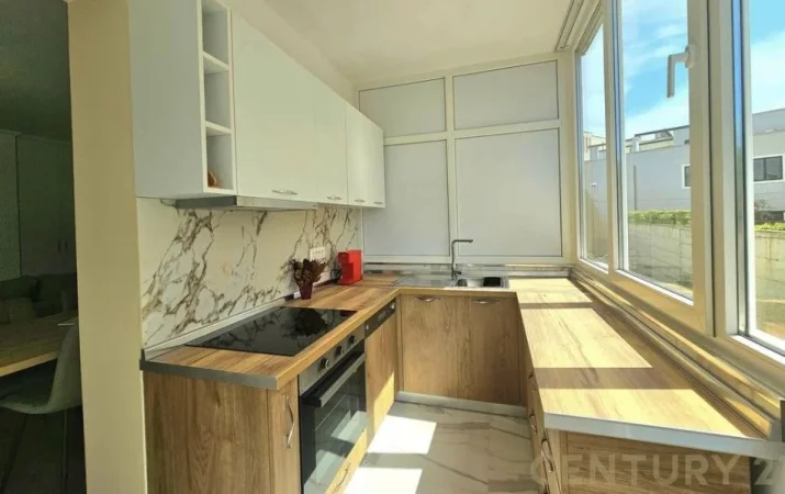 Tirane, jepet me qera apartament 1+1 Kati 3, 72 m² 550 € (Eduard Mano)