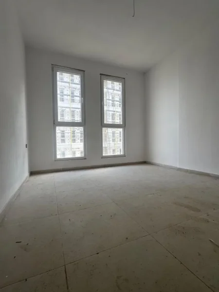 Tirane, shitet apartament 1+1 , 52 m² 67.000 € (Universcity)