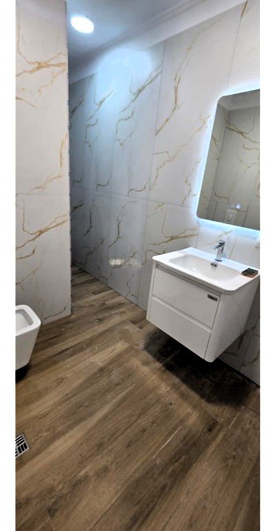 Tirane, shitet apartament 1+1 Kati 1, 57 m² 137.000 € (ALI DEMI)