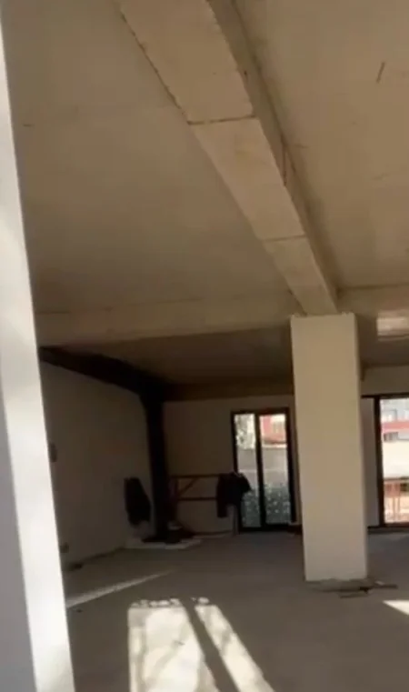 Tirane, shitet zyre Kati 1, 230 m² 1.035.000 € (VASIL SHANTO)