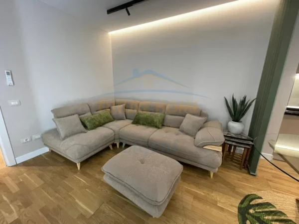 Tirane, jepet me qera apartament 1+1 Kati 2, 65 m² 900 € (KOPEHTI ZOOLOGJIK)