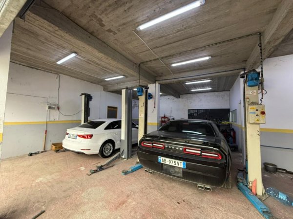 Shqiperi, jepet me qera ambjent biznesi Kati 0, 110 m² 90.000 LEKE/muaj  (Bathore)