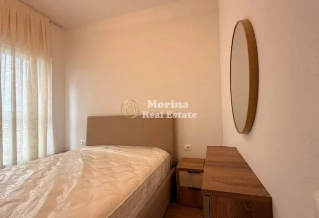 Tirane, jepet me qera apartament 1+1 Kati 9, 64 m² 550 € (Ali Demi)
