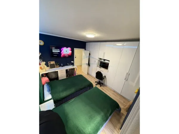 Tirane, shitet apartament 2+1 Kati 3, 100 m² 175.000 € (BAR OSLO)  UNA63087