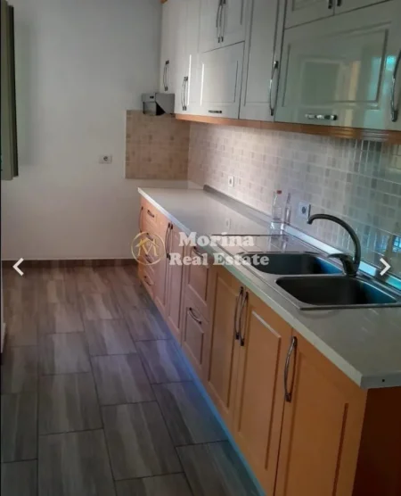 Tirane, jepet me qera apartament 1+1 Kati 3, 110 m² 400 € (Kodra e Diellit)