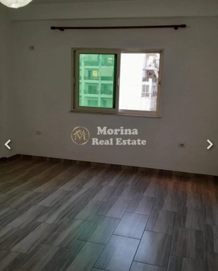 Tirane, jepet me qera apartament 1+1 Kati 3, 110 m² 400 € (Kodra e Diellit)