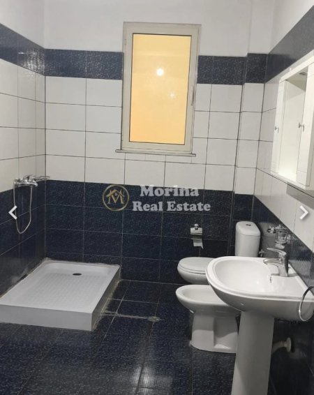 Tirane, jepet me qera apartament 1+1 Kati 3, 110 m² 400 € (Kodra e Diellit)