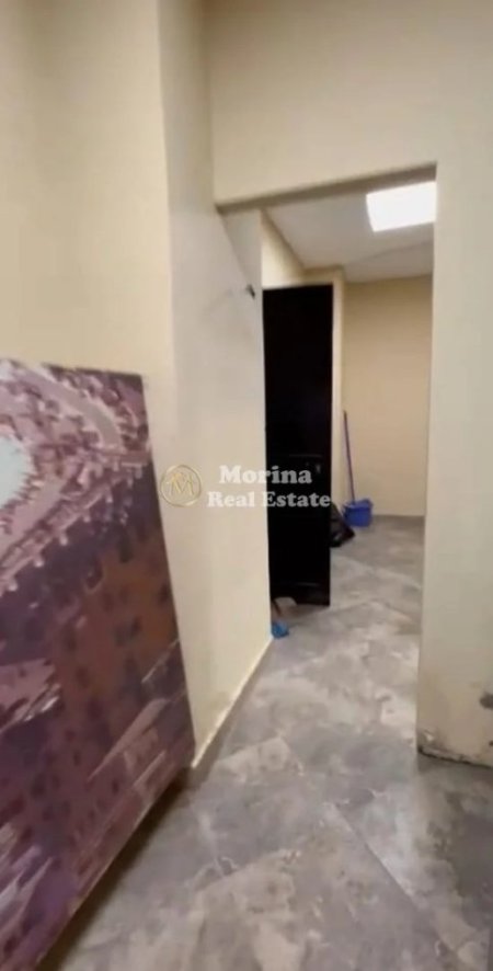 Tirane, shitet ambjent biznesi Kati -1, 80 m² 114.000 € (Selvia)