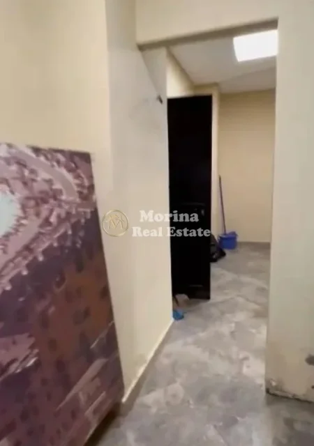 Tirane, shitet ambjent biznesi Kati -1, 80 m² 114.000 € (Selvia)