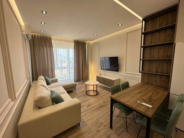 Tirane, jepet me qera apartament 1+1+BLK Kati 8, 75 m² 500 Euro (FUSHA AVIACIONIT)