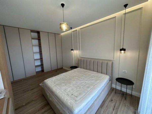 Tirane, jepet me qera apartament 1+1+BLK Kati 8, 75 m² 500 Euro (FUSHA AVIACIONIT)