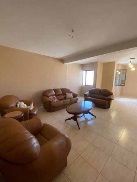 ‼️Jepet me qera apartament per banim ose zyre 3+1+2, 160 m² 500 Euro (Reshit Petrela. Te Posta Shqiptare