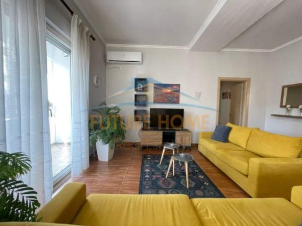 Tirane, jepet me qera apartament Kati 5, 110 m² 650 Euro (Ish Parku)