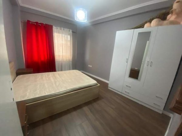 Tirane, shitet apartament 1+1+BLK Kati 2, 70 m² 105.000 Euro (Gjon Buzuku)