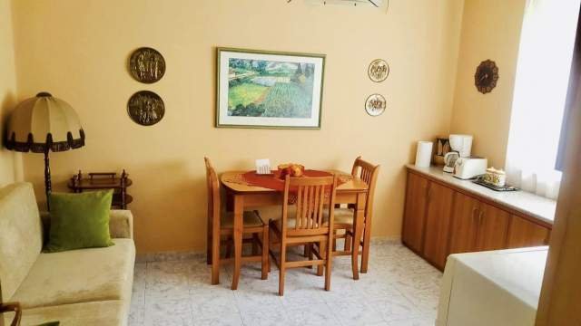 Tirane, shes 2+1 73 m² 99.000 Euro (Pediatria)