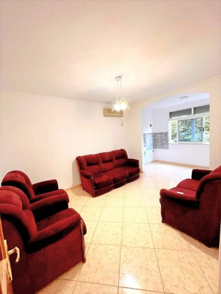 Tirane, shes apartament 2+1 67 m² 88.000 Euro (Rruga Kongresi Manastirit)