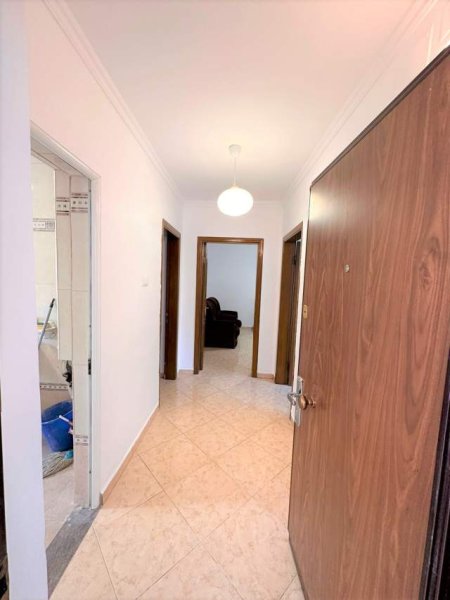 Tirane, shes apartament 2+1 67 m² 88.000 Euro (Rruga Kongresi Manastirit)