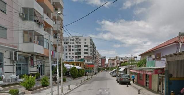 Tirane, shitet ambjent biznesi Kati 0, 342 m² Euro/m2 (BESIM ALLA)