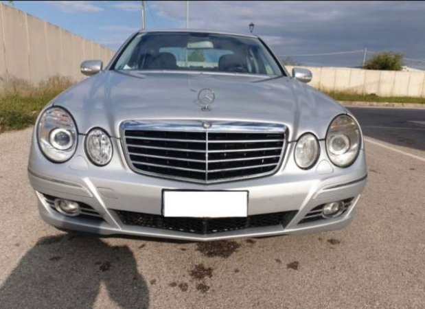 Tirane, shes makine Mercedes-Benz E-CLASS 211 Viti 2007, 5.900 Euro