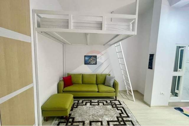 Tirane, jepet me qera garsonier 1+1 Kati 2, 50 m² 450 Euro (Rr.margarita tutulani)