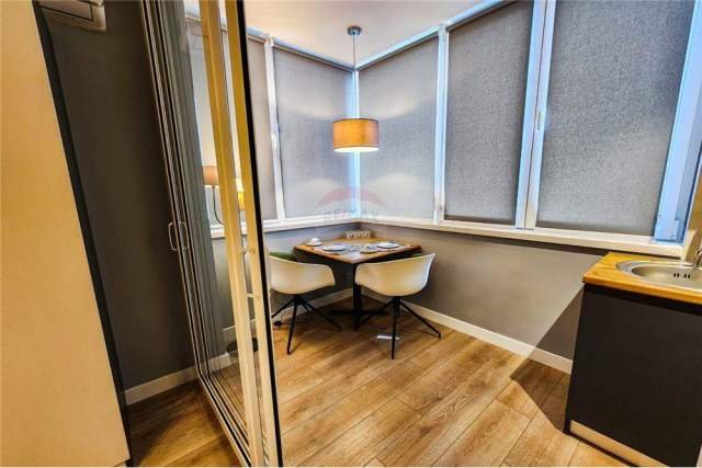 Tirane, shitet apartament Kati 8, 106 m² 240.000 Euro (Pazari i Ri)