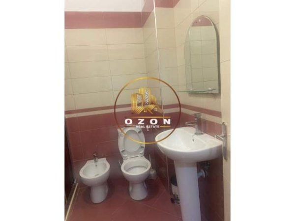Tirane, jepet me qera apartament 2+1+A+BLK Kati 2, 115 m² 500 Euro (KOPSHTI BOTANIK)