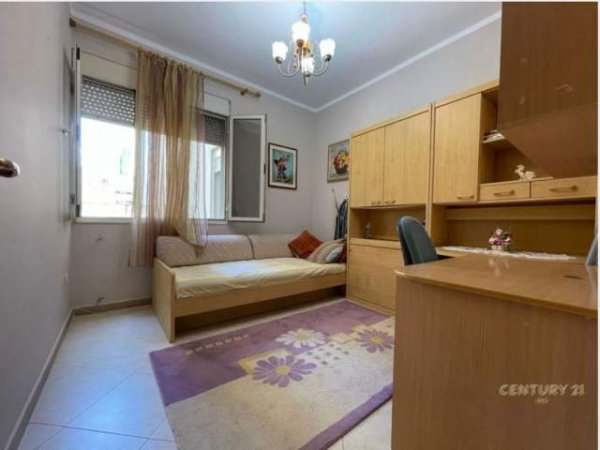 Tirane, jepet me qera apartament 2+1+BLK Kati 2, 74 m² 500 Euro (Rruga Him Kolli,Myslym Shyri)