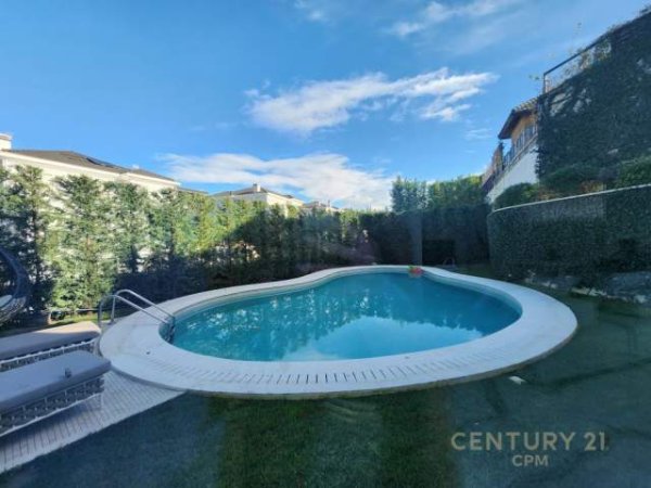 Tirane, shes Vile 3 Katshe 666 m² 2.600.000 Euro (Rolling Hill Residence, Qendra Tregtare TEG)