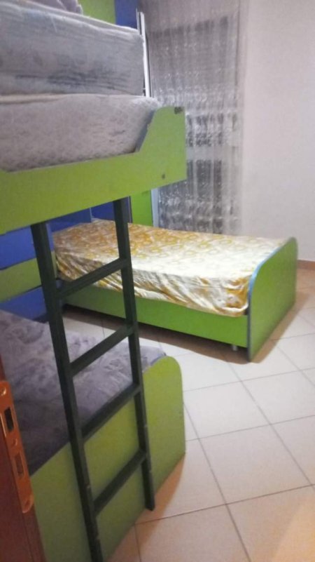 Tirane, jepet me qera apartament 2+1+A+BLK Kati 3, 100 m² 40.000 Leke (5 maj)