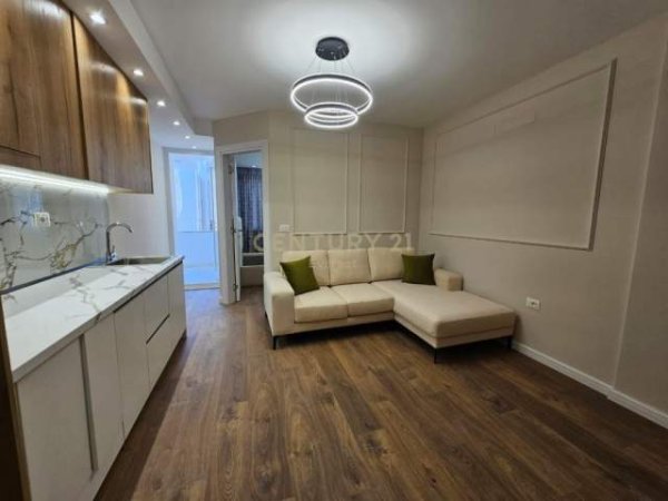 Tirane, shitet apartament 1+1 Kati 2, 53 m² 115.000 Euro (Sami Frasheri)