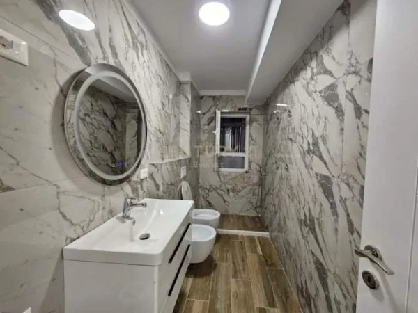 Tirane, shitet apartament 1+1 Kati 2, 53 m² 115.000 Euro (Sami Frasheri)