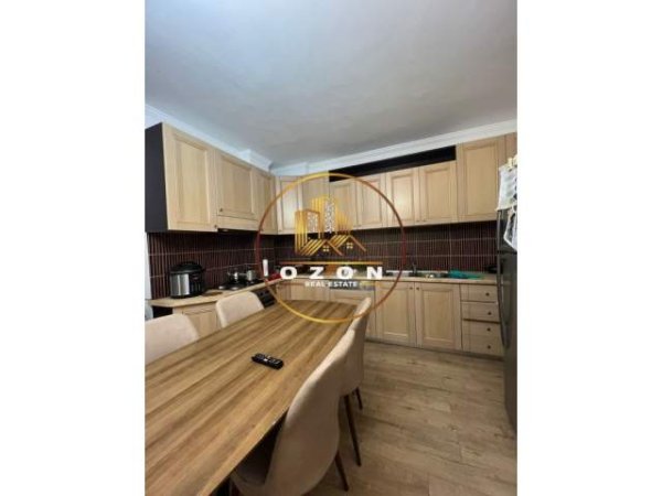 Tirane, jepet me qera apartament 2+1+A+BLK Kati 1, 69 m² 50.000 Leke (LIQENI I THATE)
