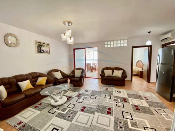 Durres, jepet me qera apartament Kati 0, 110 m² 700 Euro (VOLLGA)