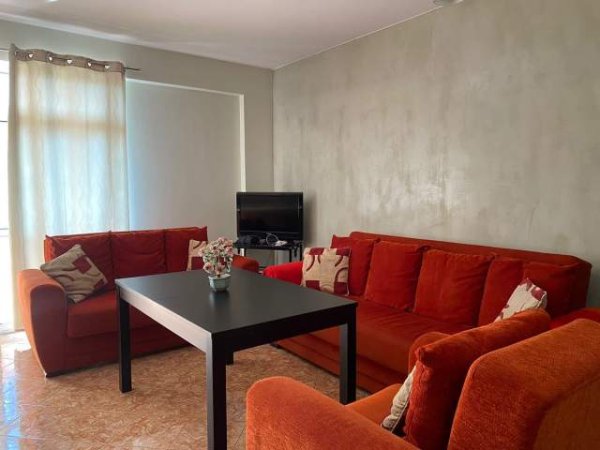 Tirane, jepet me qera apartament 2+1+BLK Kati 4, 100 m² 600 Euro (selite)