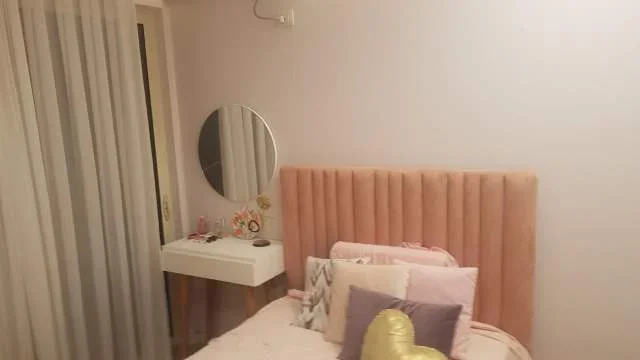 Tirane, jepet me qera apartament 3+1+BLK Kati 4, 156 m² 800 Euro (Kopshti Botanik)