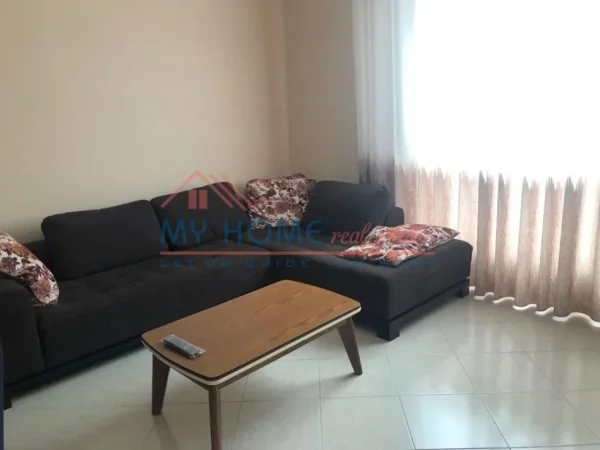 Tirane, jepet me qera apartament 2+1+Ballkon Kati 6, 98 m² 700 € (Bulevardi Gjergj Fishta)