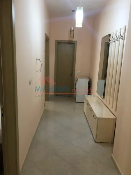 Tirane, jepet me qera apartament 2+1+Ballkon Kati 6, 98 m² 700 € (Bulevardi Gjergj Fishta)
