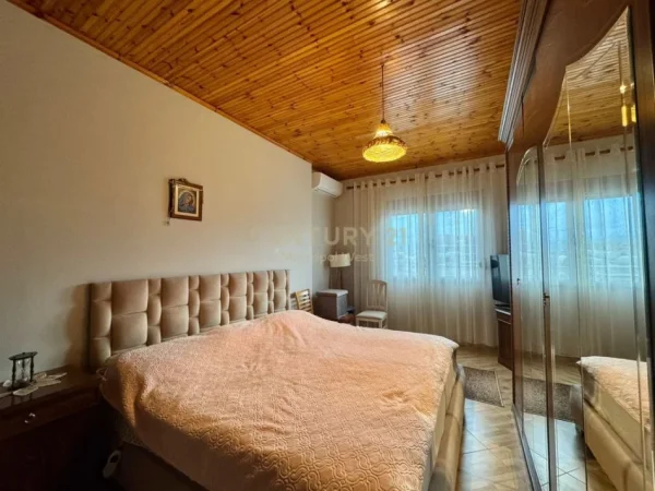 Tirane, shitet apartament 3+1 Kati 6, 125 m² 187.000 € 