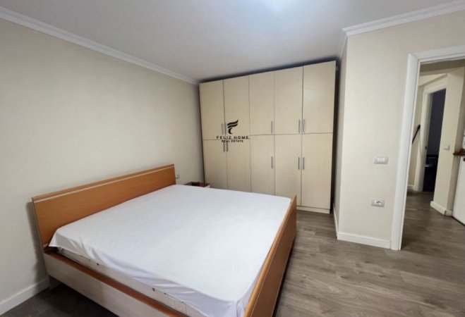 Tirane, jepet me qera apartament 1+1 Kati 1, 60 m² 400 € (SELITE)
