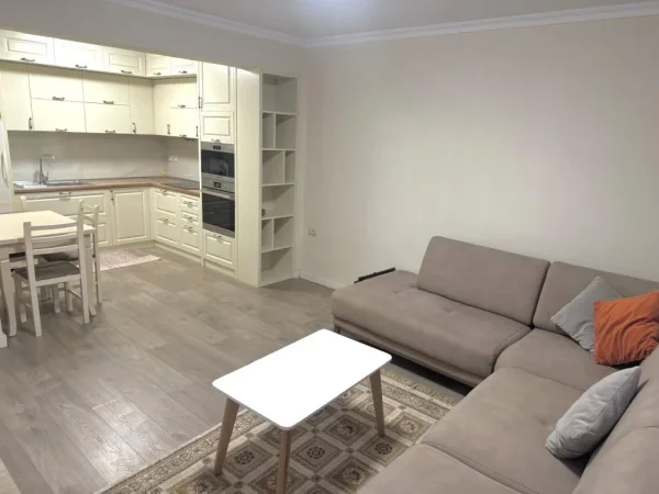 Tirane, jepet me qera apartament 1+1+Aneks Kati 0, 65 m² 400 € (Rezidenca Euro 3D)