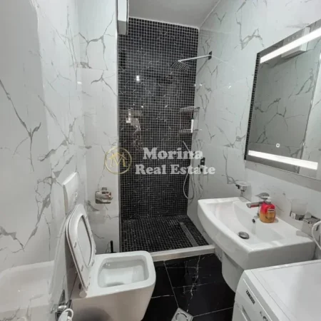 Tirane, jepet me qera apartament 1+1 Kati 4, 60 m² 500 € (Rruga 5 Maji)