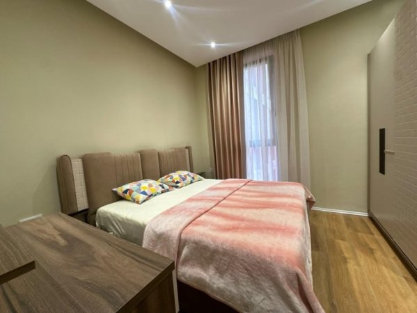 Tirane, shitet 1+1 , 80 m² 285.000 € 