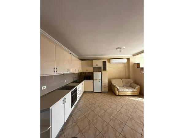 Tirane, shitet apartament 2+1 Kati 7, 105 m² 139.000 € 