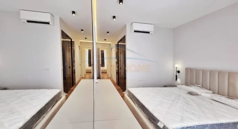 Tirane, jepet me qera apartament 3+1 Kati 9, 152 m² 2.200 € (Mine Peza)