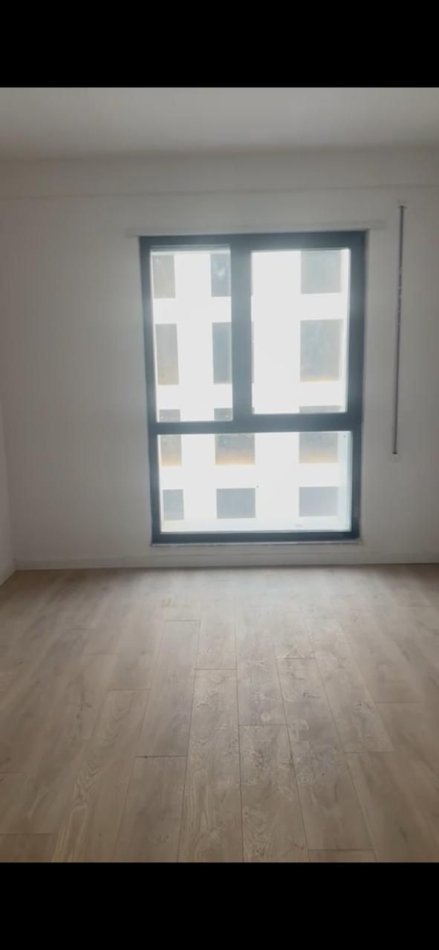 Tirane, shitet apartament 2+1+Ballkon Kati 5, 106 m² 196.500 € (PORCELAN)