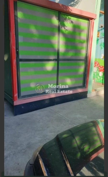 Tirane, jepet me qera magazine Kati 0, 12 m² 150 € (Fusha e Aviacionit)