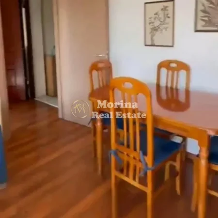 Tirane, jepet me qera apartament 1+1 Kati 7, 60 m² 700 € (Pazari i Ri)