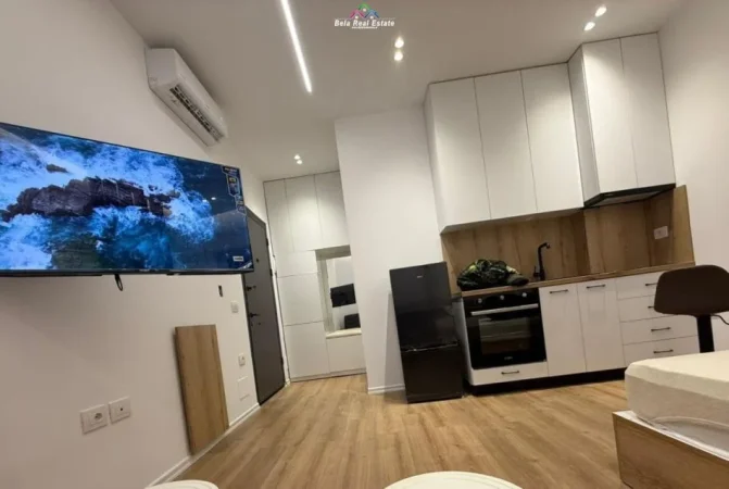 Tirane, jepet me qera apartament 1+1 Kati 7, 32 m² 410 € (Rruga Jorgo Plaku)