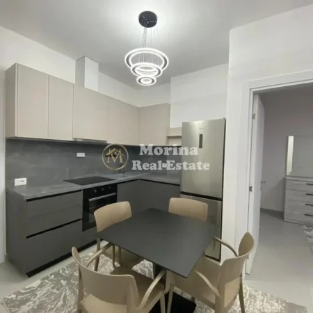 Tirane, jepet me qera apartament 1+1 Kati 10, 55 m² 550 € (Kompleksi Arlis, Farmacia 10)
